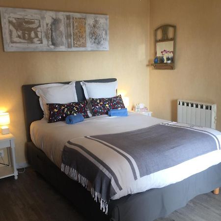 Charmant Appartement Bord De Mer, Plage Cagnes-sur-Mer Bagian luar foto