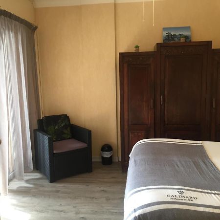 Charmant Appartement Bord De Mer, Plage Cagnes-sur-Mer Bagian luar foto
