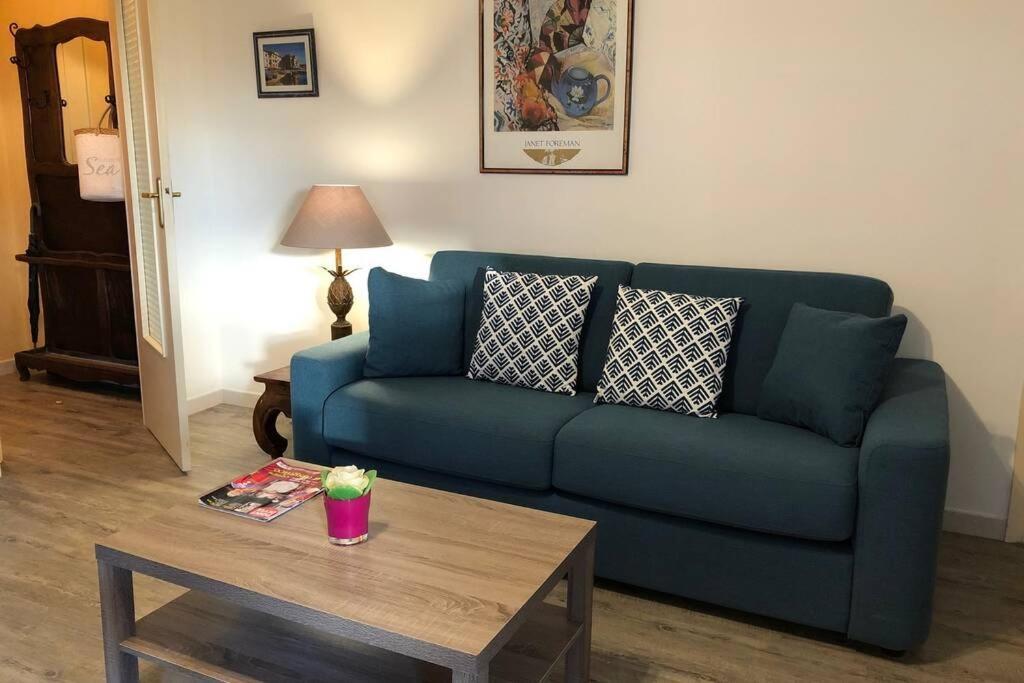 Charmant Appartement Bord De Mer, Plage Cagnes-sur-Mer Bagian luar foto
