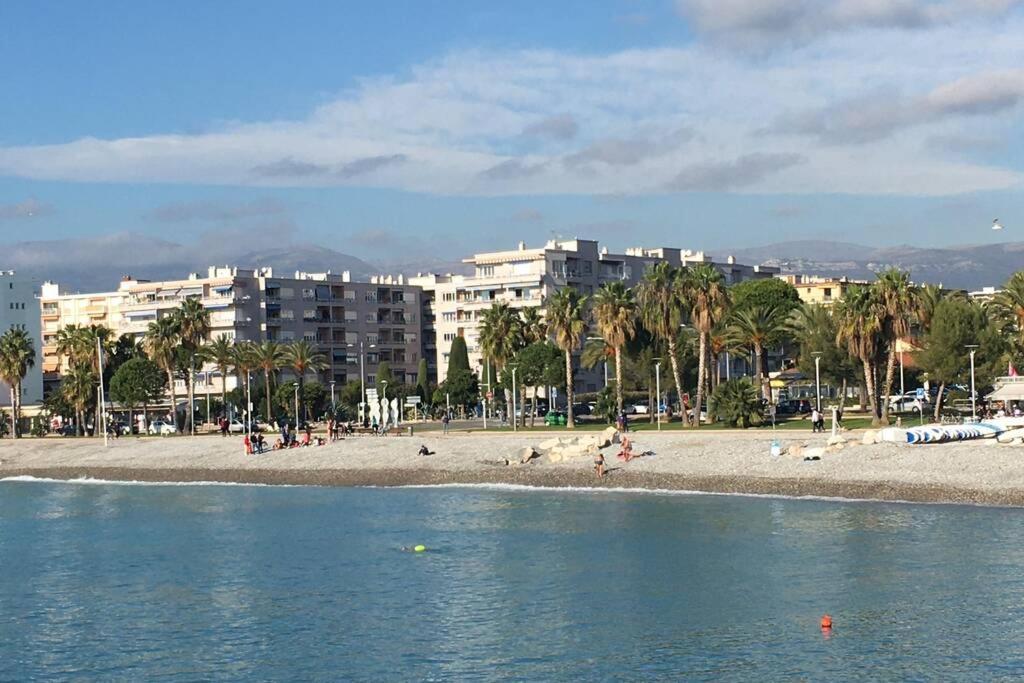 Charmant Appartement Bord De Mer, Plage Cagnes-sur-Mer Bagian luar foto