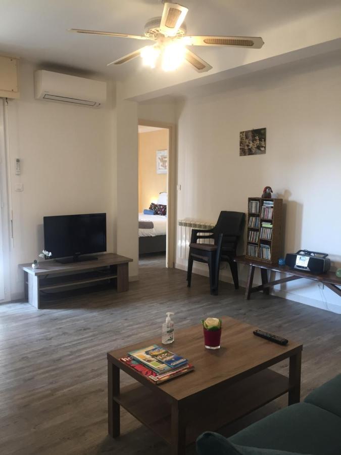Charmant Appartement Bord De Mer, Plage Cagnes-sur-Mer Bagian luar foto