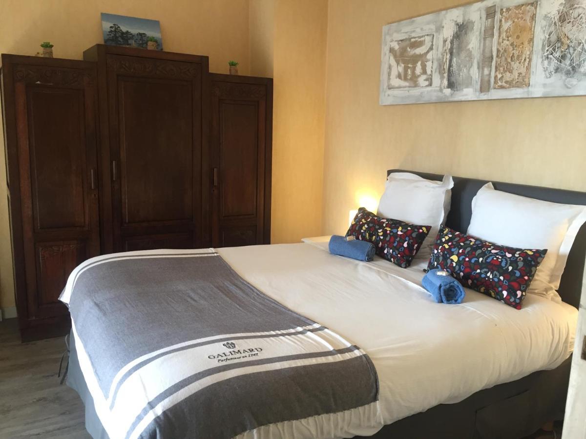 Charmant Appartement Bord De Mer, Plage Cagnes-sur-Mer Bagian luar foto